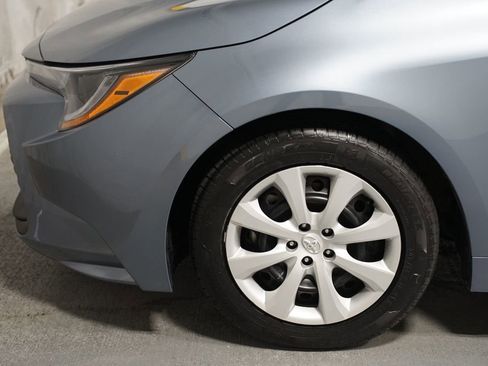 Certified 2024 Toyota Corolla LE FWD image 5