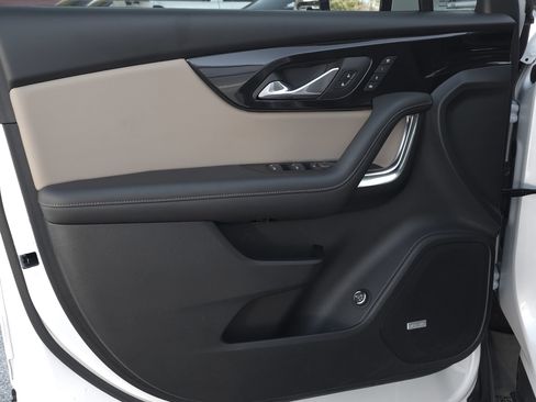 Used 2024 Chevrolet Blazer Premier w/ Driver Confidence II Package image 30