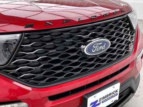 Used 2021 Ford Explorer ST w/ Equipment Group 401A image 31
