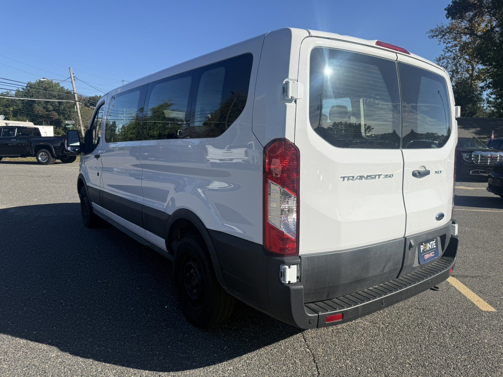 Used 2025 Ford Transit 350 XLT RWD image 5