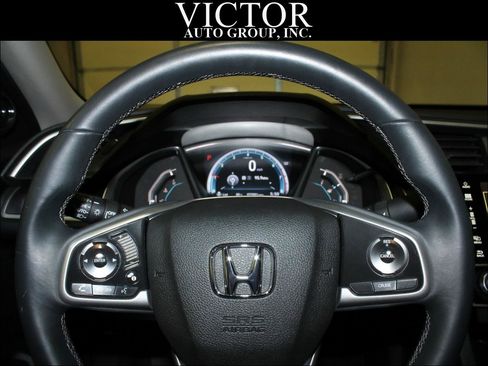 Used 2018 Honda Civic EX-T image 19