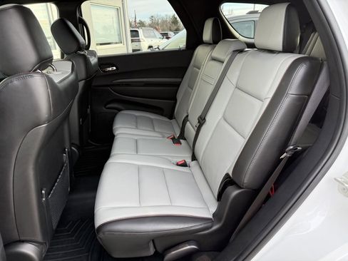 Used 2023 Dodge Durango GT image 13