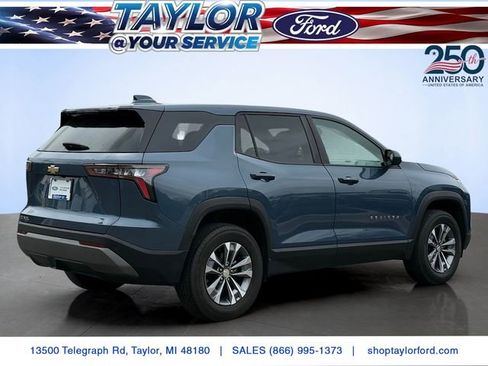 Used 2025 Chevrolet Equinox LT FWD image 3