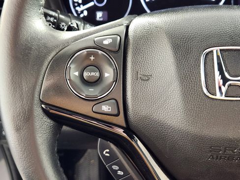 Used 2019 Honda HR-V Sport image 18