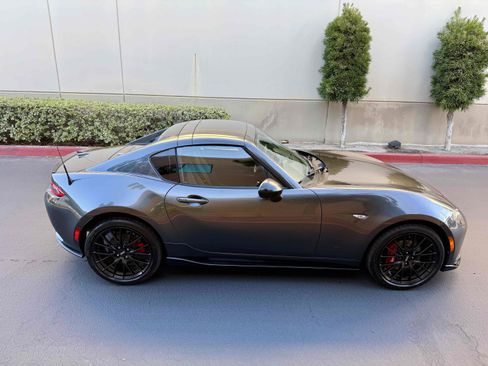 Used 2017 MAZDA MX-5 Miata RF Club w/ Brembo/BBS Package image 12