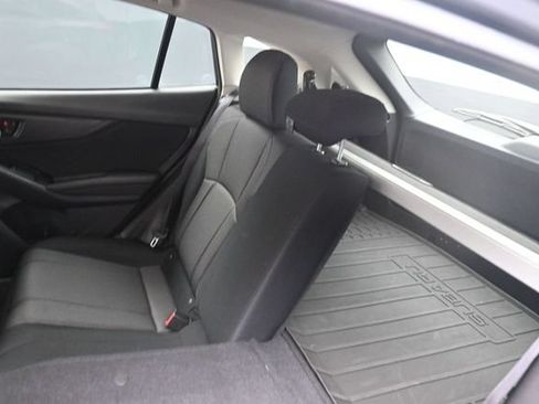 Used 2022 Subaru Crosstrek 2.0i AWD/4WD image 21