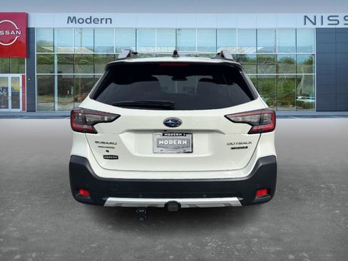 Used 2023 Subaru Outback Touring image 27