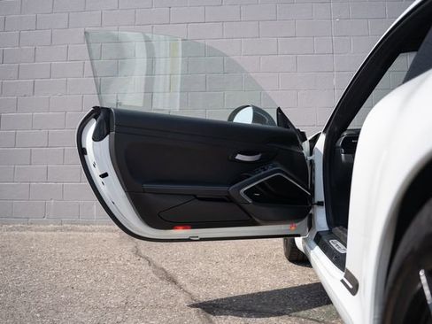 Certified 2019 Porsche 911 Carrera T w/ Carrera T Interior Package RWD image 16