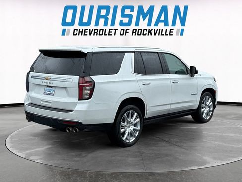 Used 2022 Chevrolet Tahoe High Country w/ Premium Package 2 AWD/4WD image 5