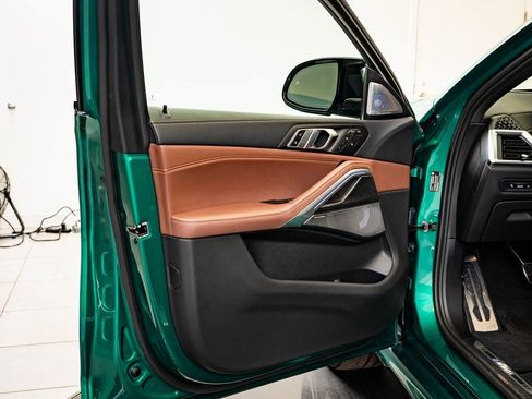 Used 2024 BMW X6 M60i image 25