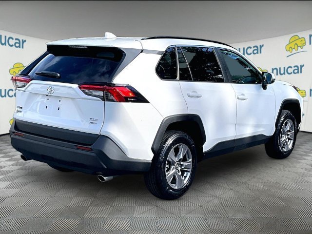 Used 2025 Toyota RAV4 XLE AWD/4WD image 13