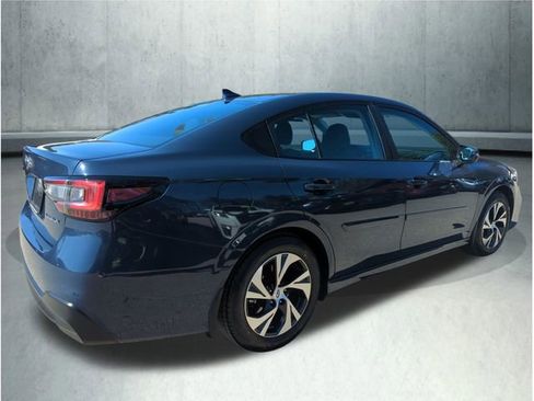 Used 2025 Subaru Legacy Premium AWD/4WD image 5