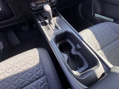 New 2026 Nissan Kicks SV AWD/4WD image 17