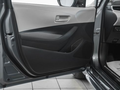 New 2026 Toyota Corolla LE FWD image 33