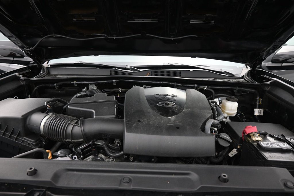 Used 2023 Toyota Tacoma TRD Sport AWD/4WD image 23