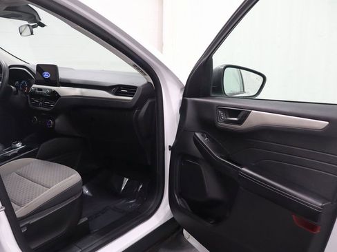Used 2022 Ford Escape SE FWD image 15