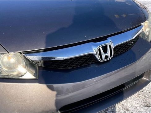 Used 2011 Honda Civic LX image 27