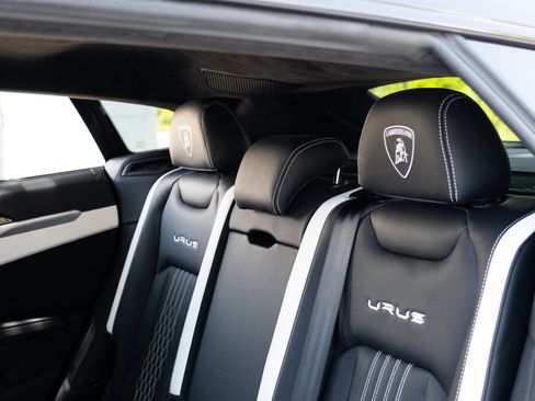 Used 2023 Lamborghini Urus S AWD/4WD image 63