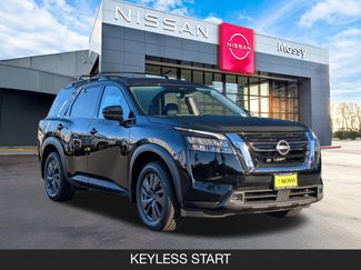 New 2025 Nissan Pathfinder SV video 2