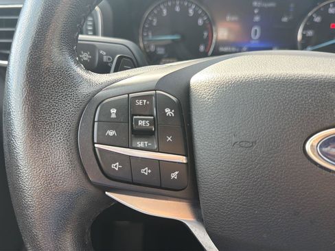 Used 2020 Ford Explorer Limited RWD image 31