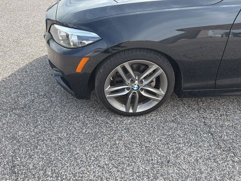Used 2018 BMW 230i Convertible RWD image 9