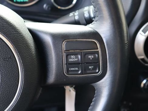 Used 2013 Jeep Wrangler Unlimited Sahara w/ Connectivity Group AWD/4WD image 12