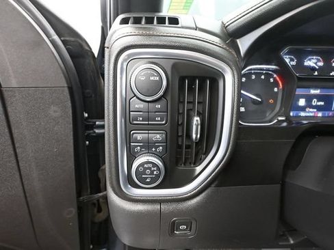 Used 2020 GMC Sierra 1500 AT4 w/ AT4 Premium Package AWD/4WD image 34