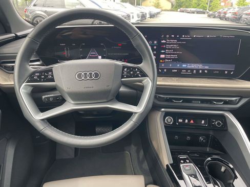 Used 2025 Audi Q5 Prestige AWD/4WD image 15