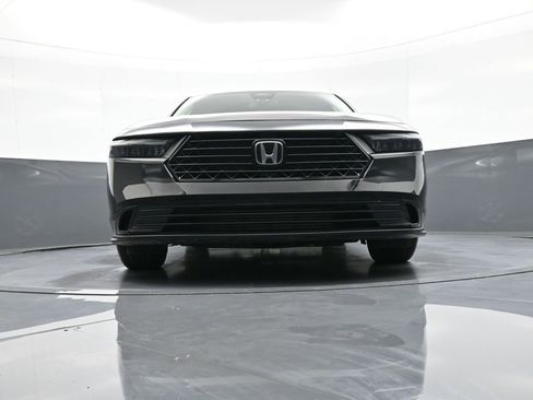 Certified 2023 Honda Accord EX image 26