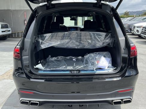 New 2025 Mercedes-Benz GLS 63 AMG 4MATIC image 15