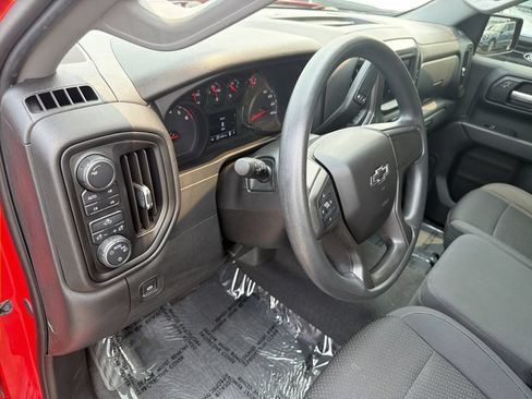 Used 2019 Chevrolet Silverado 1500 Custom Trail Boss AWD/4WD image 20