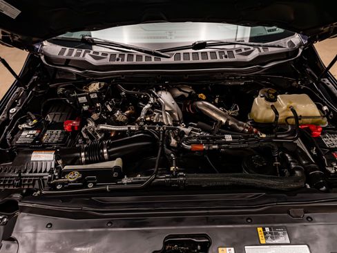 Used 2023 Ford F250 Lariat w/ Lariat Ultimate Package image 30