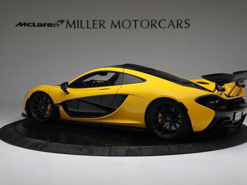 Used 2015 McLaren P1 RWD image 3