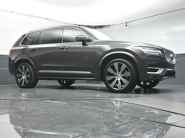 Certified 2023 Volvo XC90 B6 Ultimate w/ Protection Package Premier AWD/4WD image 42