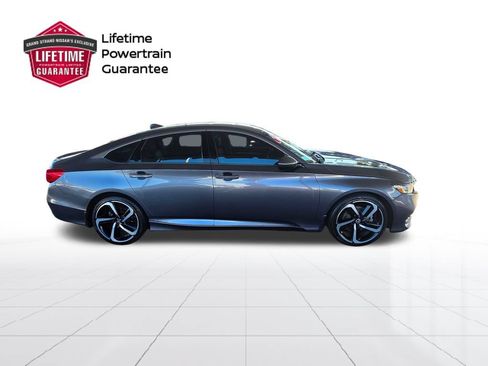 Used 2020 Honda Accord Sport image 8