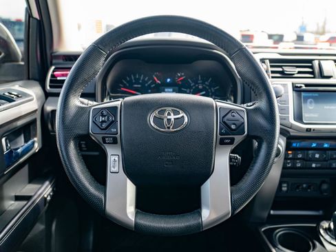 Used 2019 Toyota 4Runner SR5 image 19