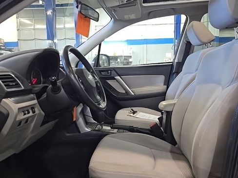 Used 2016 Subaru Forester 2.5i Premium w/ All-Weather Package image 3