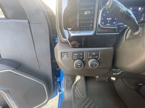 Certified 2022 Chevrolet Silverado 1500 RST AWD/4WD image 17