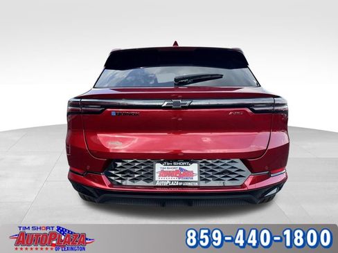 Used 2025 Chevrolet Equinox EV RS FWD image 11