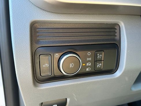 Used 2025 Ford F250 XLT AWD/4WD image 20