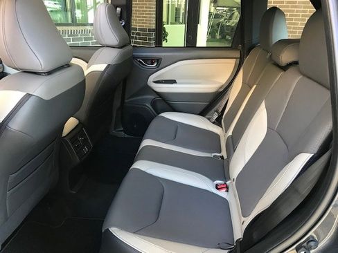 Certified 2025 Subaru Forester Limited w/ Popular Package #1 image 7