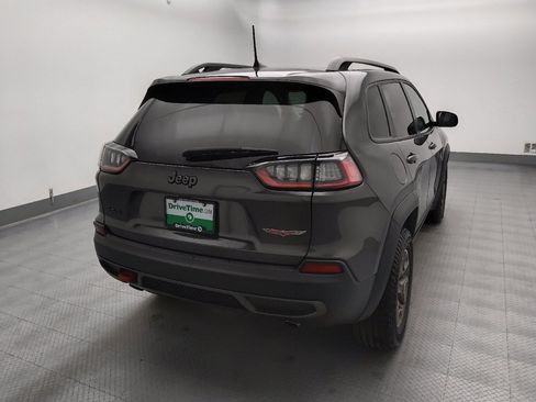 Used 2020 Jeep Cherokee Trailhawk w/ Cold Weather Group AWD/4WD image 7
