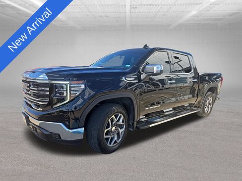 Used 2023 GMC Sierra 1500 SLT AWD/4WD image 1