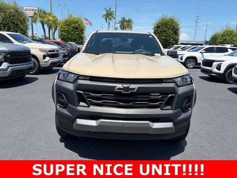 Used 2023 Chevrolet Colorado Trail Boss AWD/4WD image 2