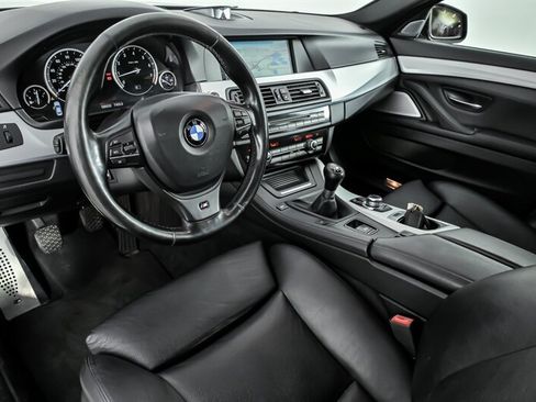 Used 2013 BMW 550i Sedan RWD image 16