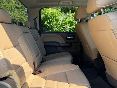 Used 2018 GMC Sierra 3500 Denali w/ Duramax Plus Package AWD/4WD image 27