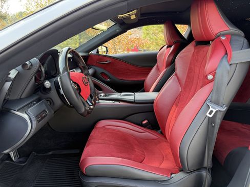 Used 2023 Lexus LC 500 Coupe w/ Sport Package image 37