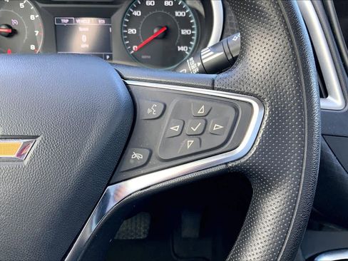 Used 2024 Chevrolet Malibu LT image 25