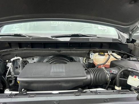 Used 2023 Chevrolet Silverado 1500 RST w/ Max Trailering Package AWD/4WD image 34