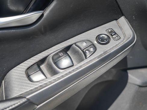 Used 2024 Nissan Sentra SV FWD image 14